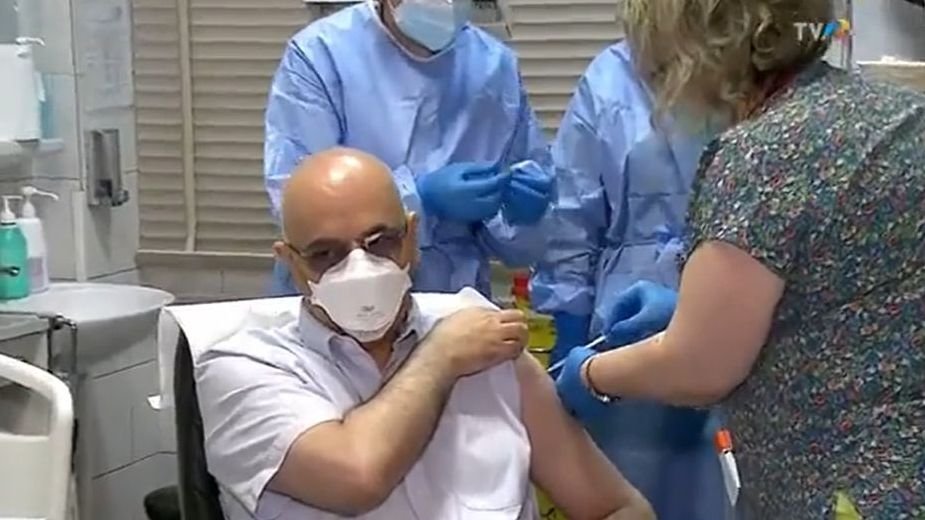 Raed Arafat is megkapta a vakcina első adagját •  Fotó: Krónika