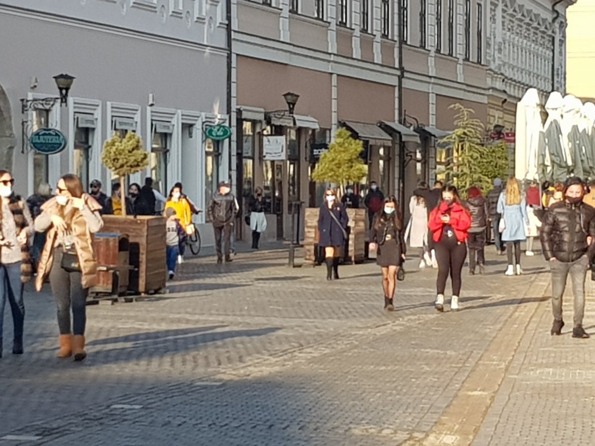 „Térrendezés”. Kulturális eseményekkel tennék elevenebbé a nagyváradi köztereket •  Fotó: Bálint Eszter