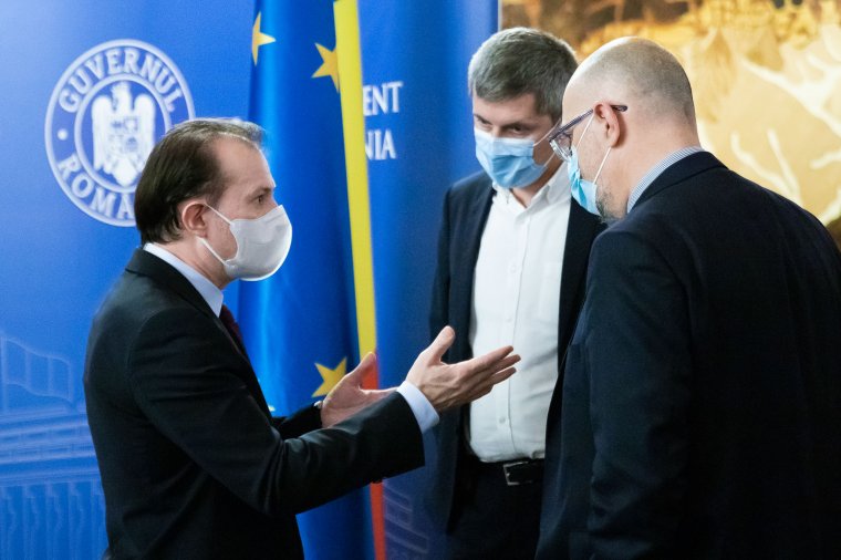Még nem békültek ki, kedden is folytatják a tárgyalásokat a bukaresti koalíció vezetői
