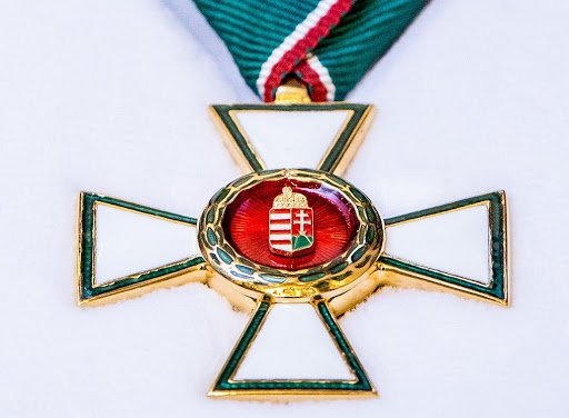 Magyar Érdemrend kitüntetést kapott számos erdélyi közéleti személyiség