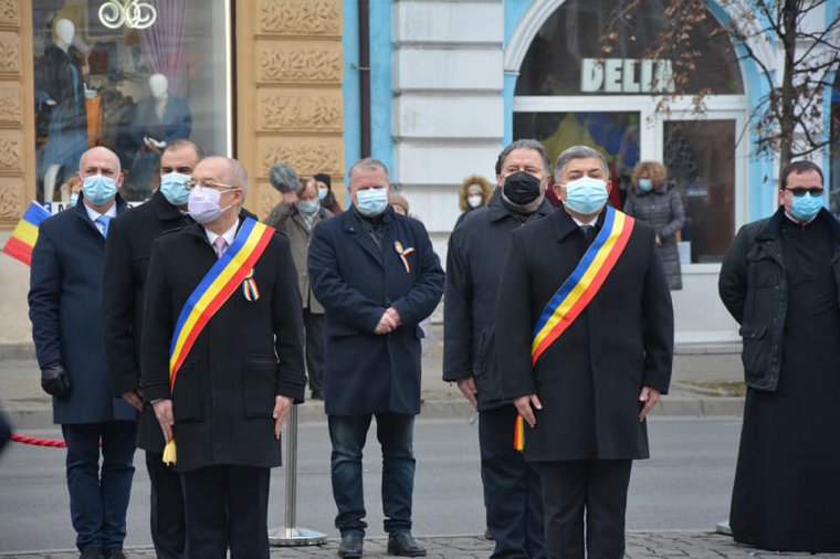 Nem egyszerű Vákár István leváltása: a PSD-vel kellene szövetkezniük a bosszúra éhes liberálisoknak