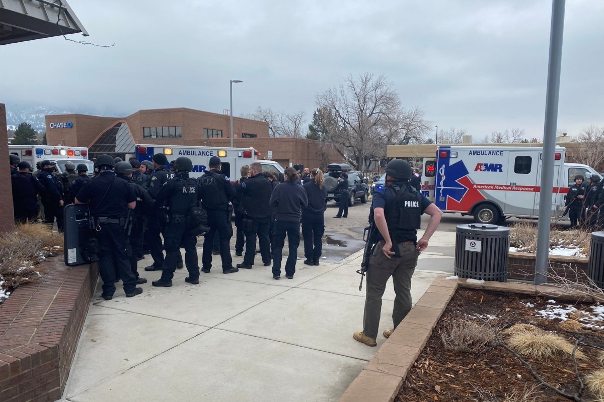 &bullet;  Fotó: Boulderi rendőrség/Twitter