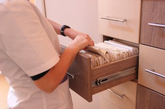 „Befagyasztott konfliktus”: június végéig maradnak a pontértékek az egészségügyi alapellátásban és a járóbeteg-ellátásban