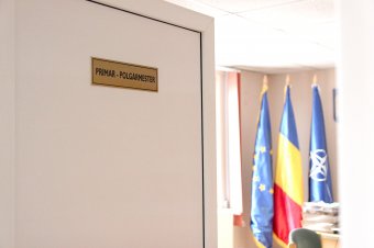 Nem alkotmányellenes: nőhet a polgármesterek és a megyei önkormányzati elnökök fizetése