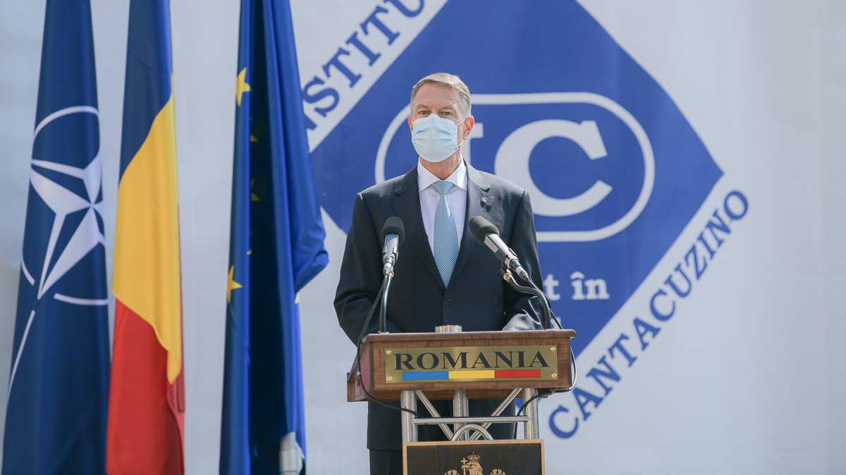 •  Fotó: Presidency.ro
