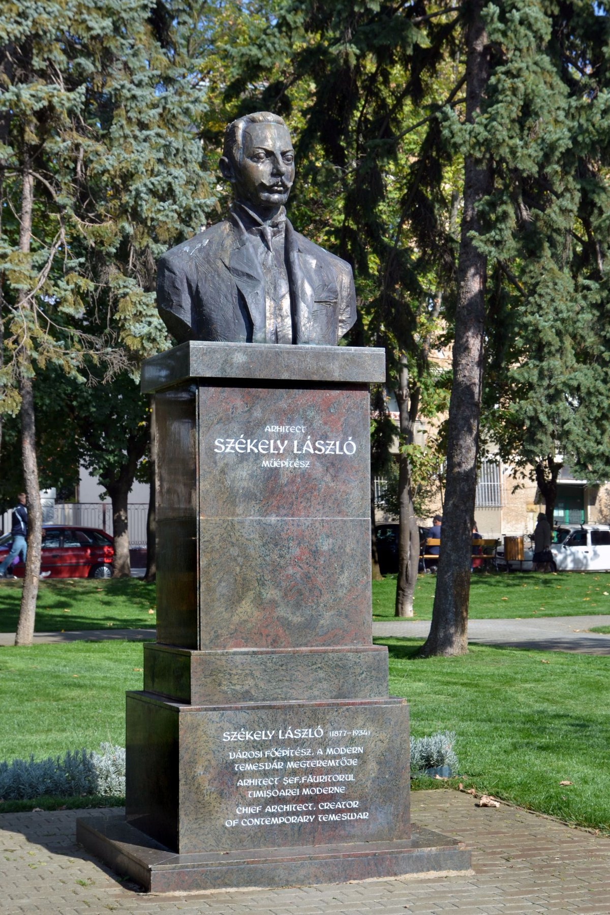 Székely László szobra Temesváron •  Fotó: Keresztes Péter