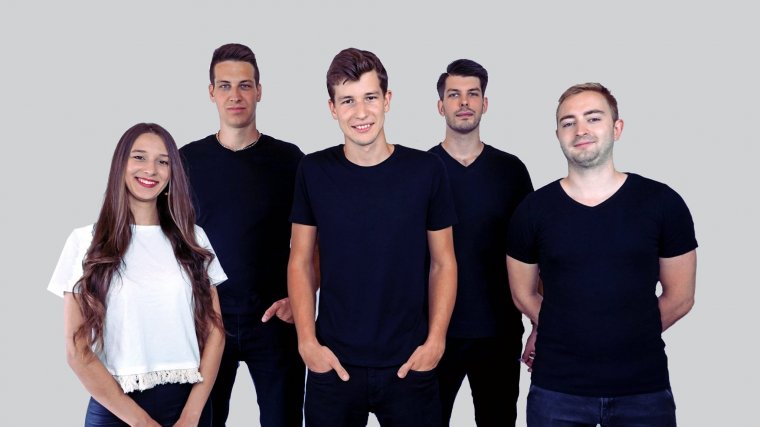 Zenekarával tér vissza Erdélybe László Attila, a Csillag születik tehetségkutató kézdivásárhelyi győztese