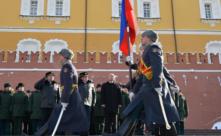 Kijev szerint Oroszország csak a Krímből kezdte el csapatai visszavonását, nem az ukrán határról