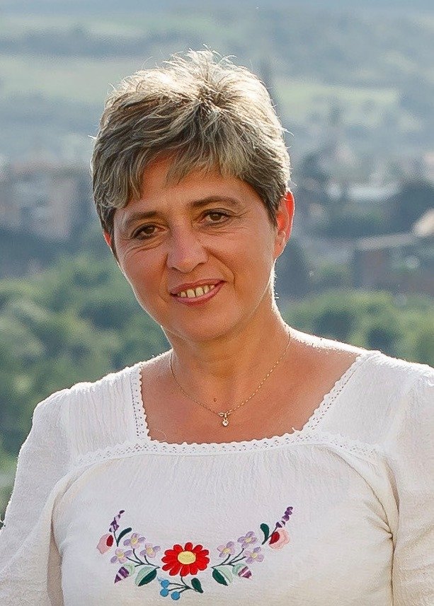 Lőrincz Helga alpolgármester szerint évről évre több ok lesz felkeresni Nagyenyedet •  Fotó: Facebook/Lőrincz Helga