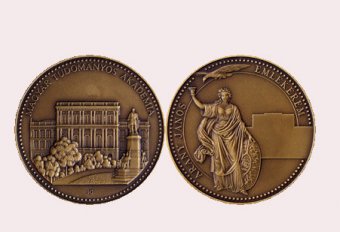 Kitüntette az Akadémia a BBTE két kolozsvári oktatóját