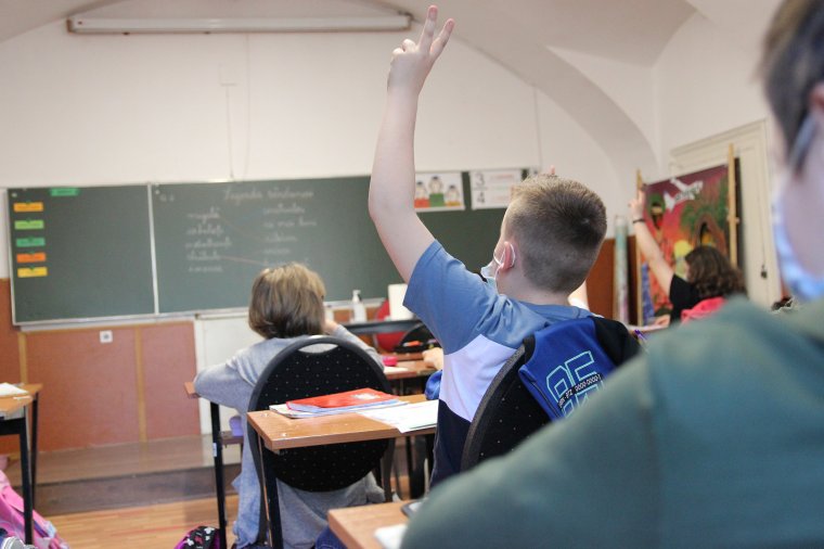 Hiába vált trendivé, a diákok többségének nincs szüksége magánórákra