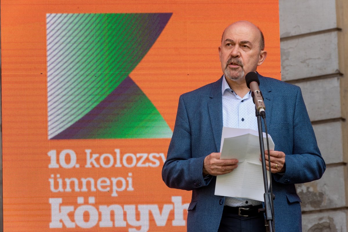 Markó Béla költő, közíró a megnyitó rendezvényen •  Fotó: MTI/Kiss Gábor