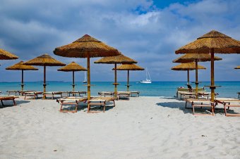 A tanévkezdés elhalasztását kérik a turisztikai ágazat munkáltatói szövetségei