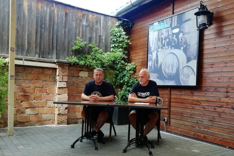 Erdélyi zenészek jelentkezését is várják Közép-Európa legnagyobb rock flashmobjára a bonchidai Bánffy-kastélyba