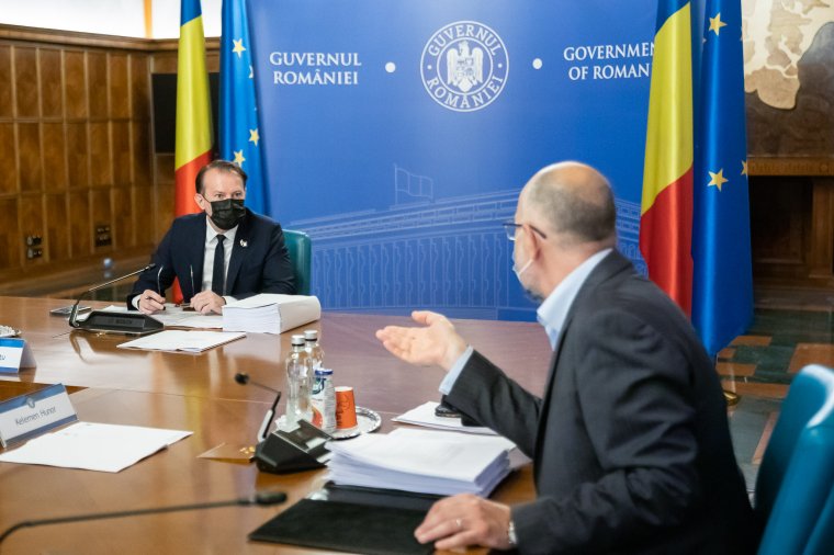Az ígéretekkel ellentétben csak 13,5 százalékkal emeli a kormány a gyerekpénzt januártól