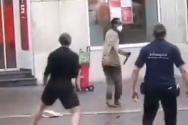 Az Iszlám Államhoz köthető anyagokat találtak a würzburgi késelés gyanúsítottjánál