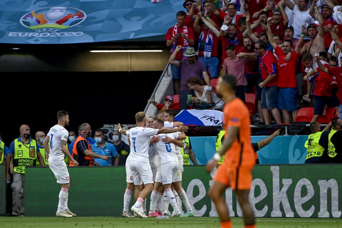 Cseh öröm, holland bánat a budapesti Puskás Arénában •  Fotó: MTI/Kovács Tamás