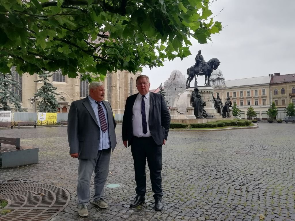 Lomnici Zoltán és Bajkai István a főtéri eseményen •  Fotó: Oláh Eszter