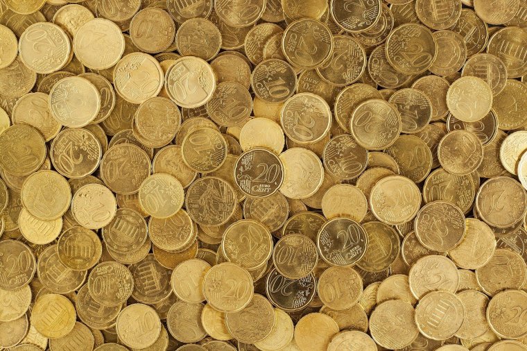 Pénzügyi elemzők: 2030-ra várható az euró bevezetése Romániában