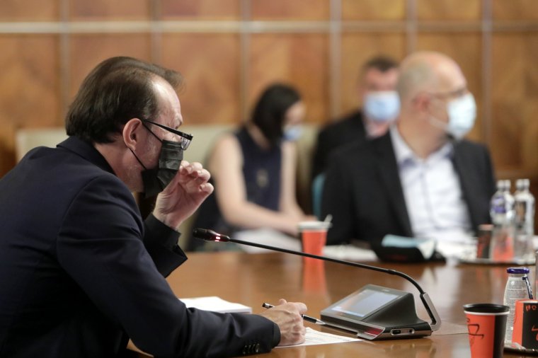 Koalíció: továbbra is áll a bál az RMDSZ és az USR-PLUS között igazságügyi kérdésekben