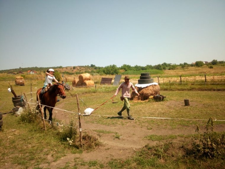 Ékesszólással, mozgással és művészettel „kapcsol vissza” a kolozsvári Virtus Transsylvanica Társulat