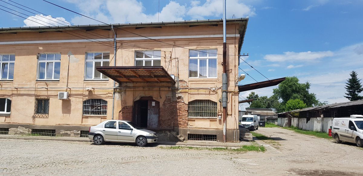 Szebb napokat is megélt. Így néz ki ma a nagyenyedi ingatlan •  Fotó: Makkay József
