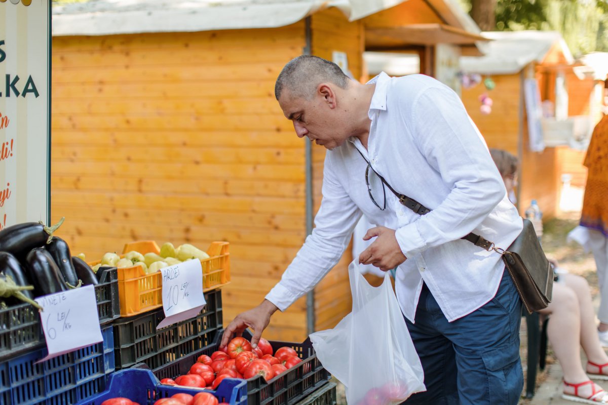 A kisgazdák érdekeit felvállaló Magyar Lóránd szerint jó esély van arra, hogy jövőtől az epertemesztők is kapjanak román állami támogatást •  Fotó: Facebook/Magyar Lóránd