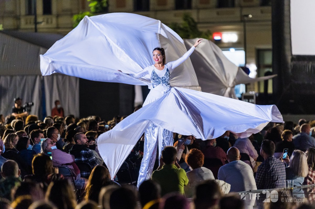 A megnyitóról a show-elemek sem hiányoztak •  Fotó: Facebook/TIFF