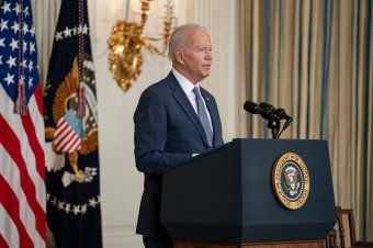 Biden Izraelbe látogat, Putyin Palesztina létrehozását szeretné, Irán Izrael elleni „megelőző csapással” fenyegetőzik