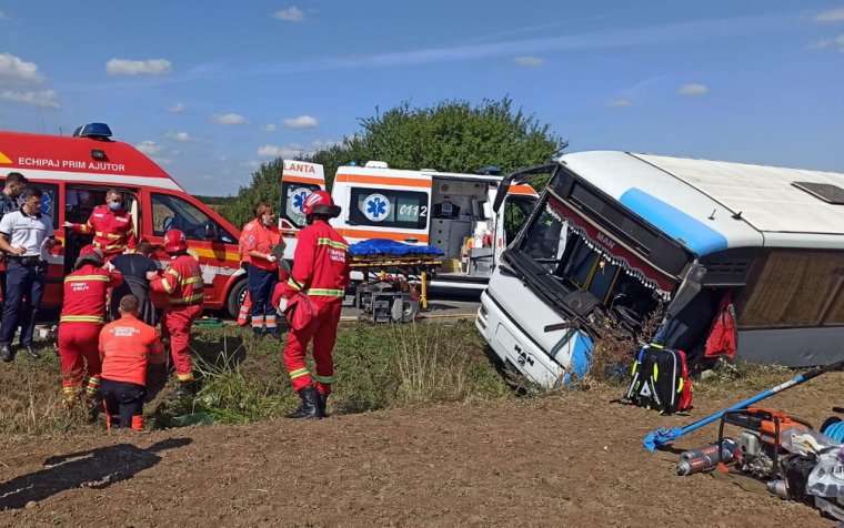 Bihar megyei buszbaleset: elvesztette uralmát a sofőr a jármű felett