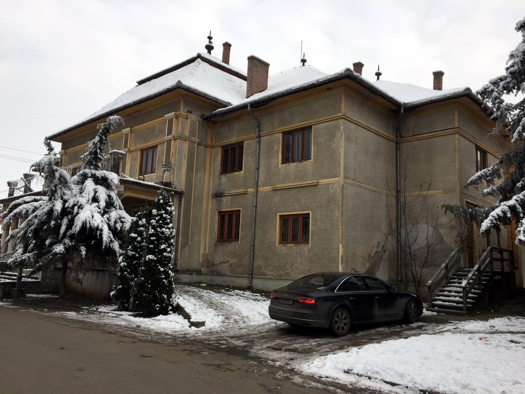 A felújítás előtt így nézett ki a művelődési ház •  Fotó: Székelyhídi városi színház