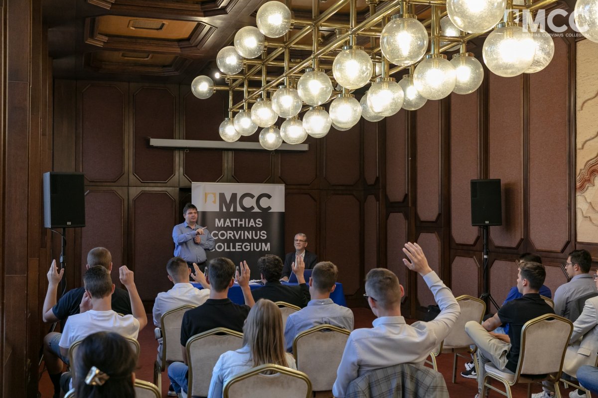 Képzés. Az alapítvány célja, hogy a diákok biztos tudással, széles látókörrel rendelkezzenek •  Fotó: MCC