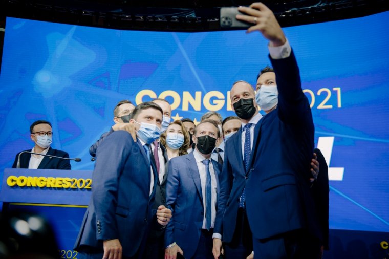 A PNL az új PSD? Kongresszus utáni válságokról a Krónika Live-ban