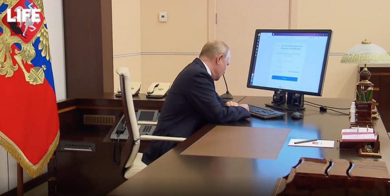 Putyin részletesen beszámolt a német kancellárnak Oroszország céljairól