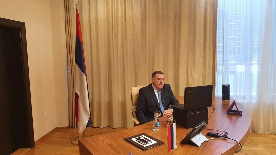 •  Fotó: Facebook/Милорад Додик - Milorad Dodik
