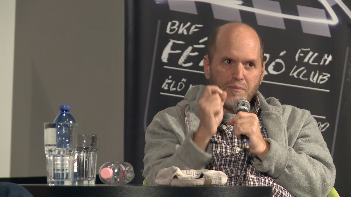 Gózon Francisco operatőr négy éve oktat Kolozsváron a Sapientia egyetem filmművészet, fotóművészet, média szakán •  Fotó: Képernyőmentés