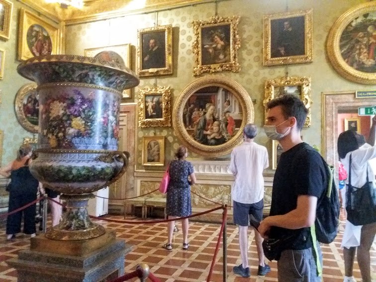 A Mediciek egykori lakhelye, a Pitti-palota •  Fotó: Pap Melinda