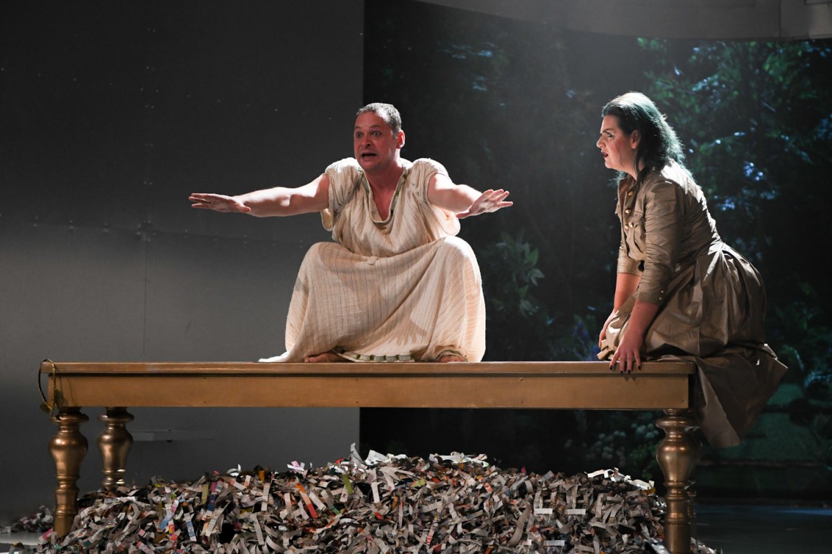 •  Fotó: Czinzel László/ Harag György Társulat