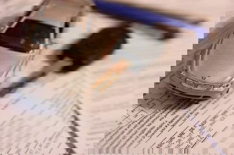 A kötelező gépjármű-felelősségbiztosítás drágulását vetítik előre a referenciaárak