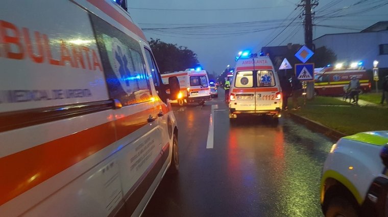 Ételmérgezés gyanúja a Gyilkos-tónál: tizenkét gyereket kellett kórházba szállítani