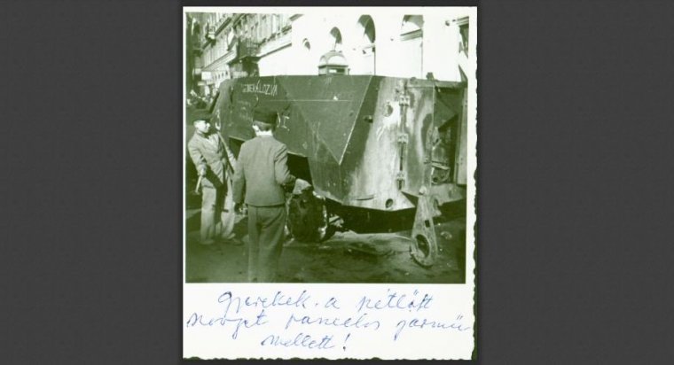 Eddig nem látott 1956-os képsorozatokat tettek közzé Budapesten
