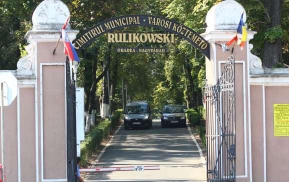 Csak ugródeszkának használják Váradot a nepáliak, sorra tünedeznek el a közterület-fenntartó által „importált” vendégmunkások