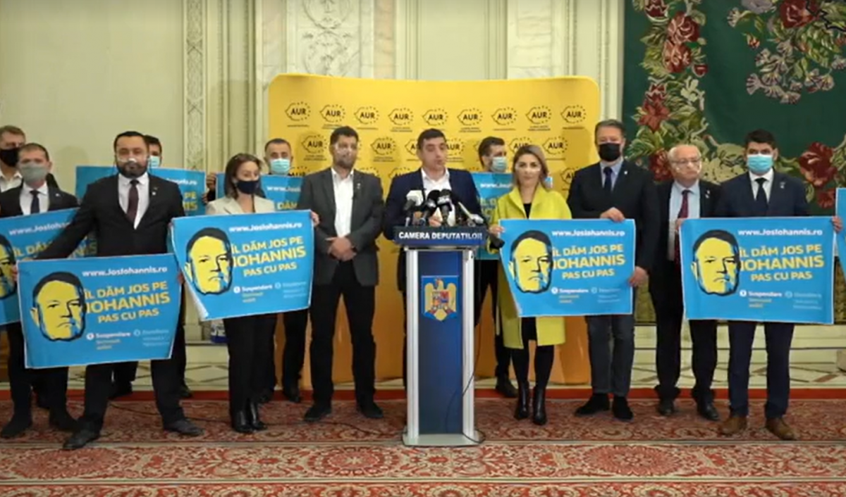 Az AUR Iohannis szlogenjével élve „lépésről lépésre” érné el az államfő felfüggesztését •  Fotó: Videófelvétel
