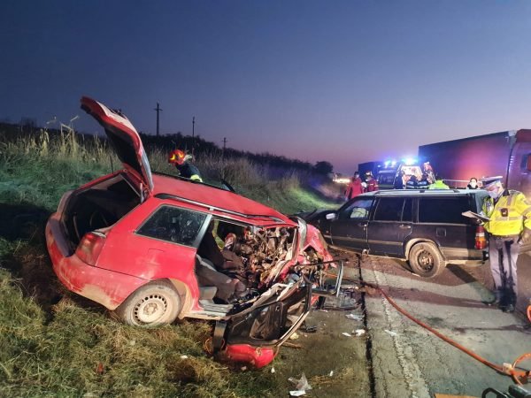 •  Fotó: Fehér Megyei Katasztrófavédelmi Felügyelőség (ISU)