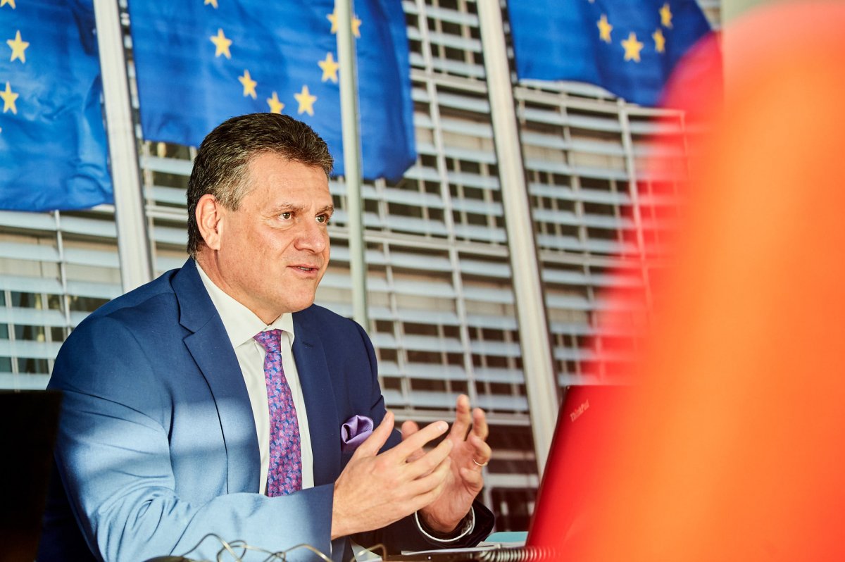 •  Fotó: Facebook/Maros Sefcovic