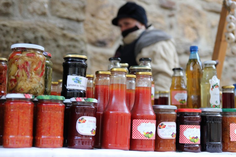Törvénnyel kellene helyzetbe hozni a mezőgazdasági kistermelőket