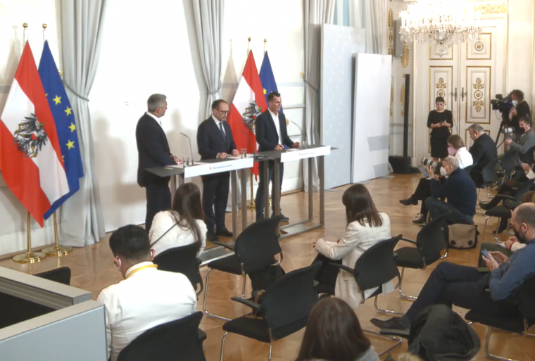 Ausztria karanténba zárja az oltatlanokat, akik csak munkába, bevásárolni mehetnek