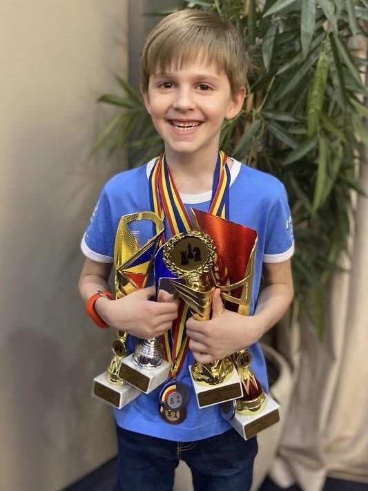 A szatmárnémeti Kovács Balázs Európa legjobb sakkozói közé tartozik a korosztályában •  Fotó: Kovács Rozália