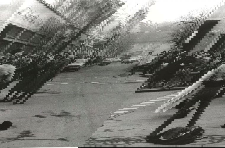 Ballai Zoltánra, az 1989-es események kolozsvári hősi halottjára emlékeznek