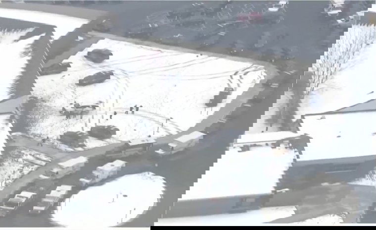 Félautomata fegyverrel lövöldözött egy 15 éves diák Amerikában, többen meghaltak